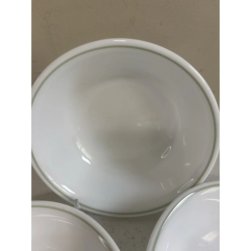 Corelle White with Green Rim Cereal Soup Bowls 6.25